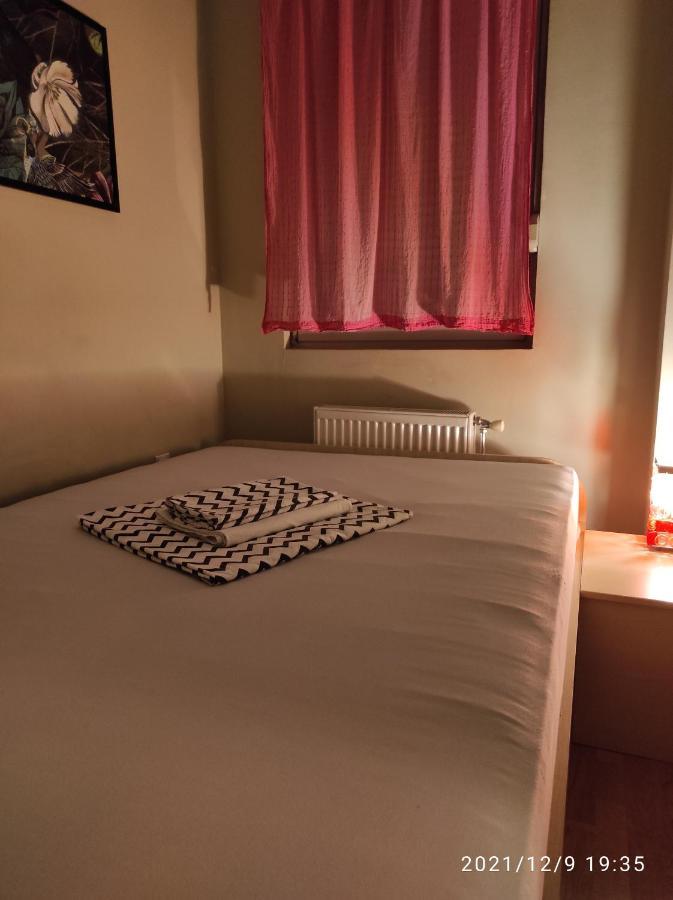 Naissa Apartment Ni Esterno foto