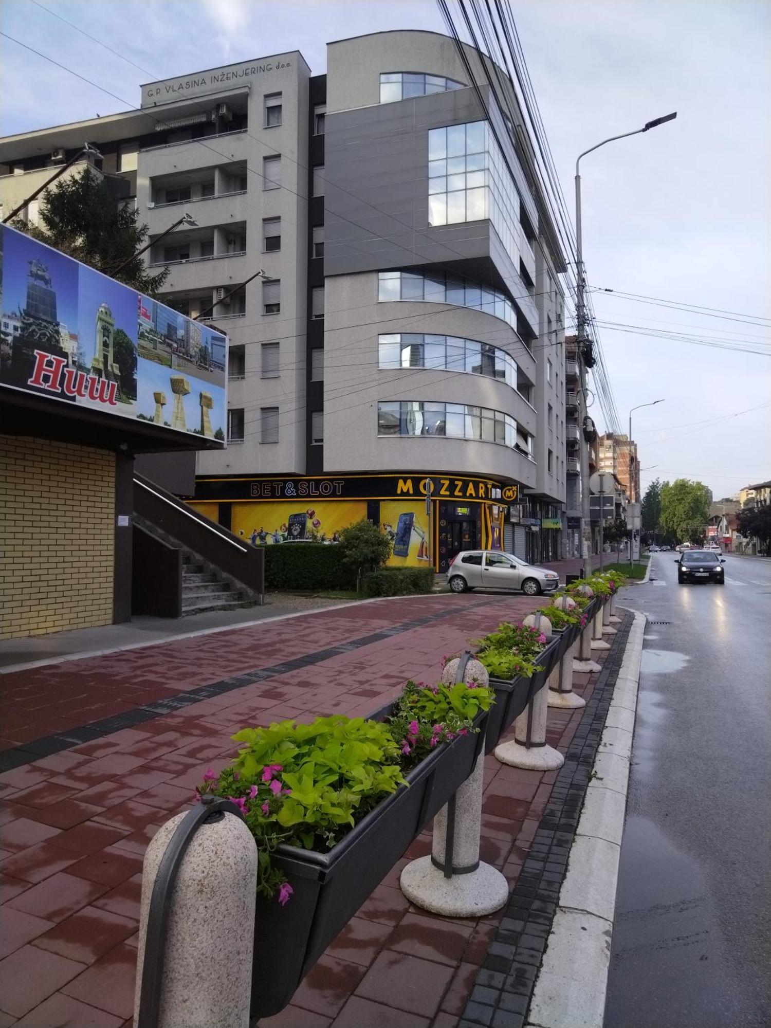 Naissa Apartment Ni Esterno foto