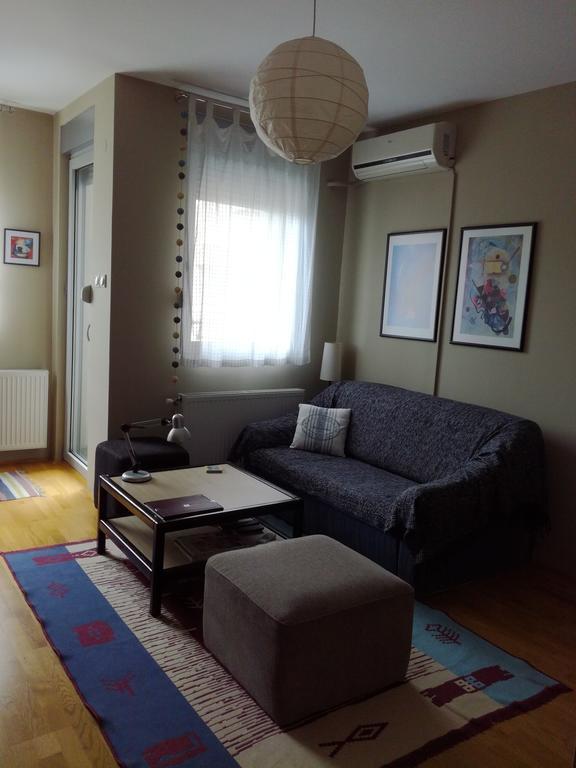 Naissa Apartment Ni Esterno foto