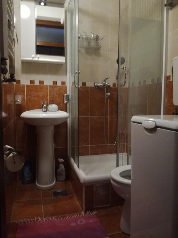 Naissa Apartment Ni Esterno foto