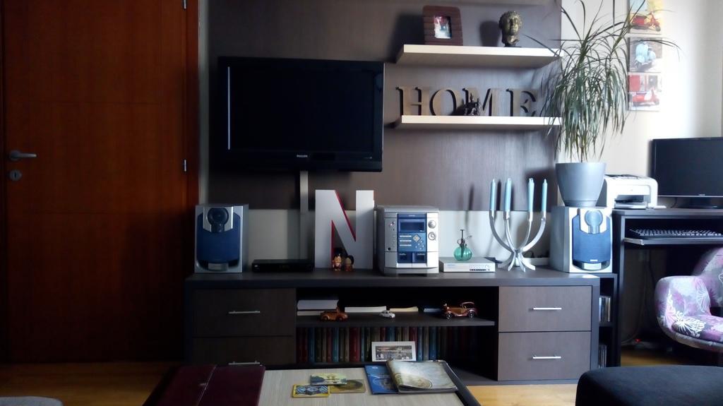 Naissa Apartment Ni Esterno foto