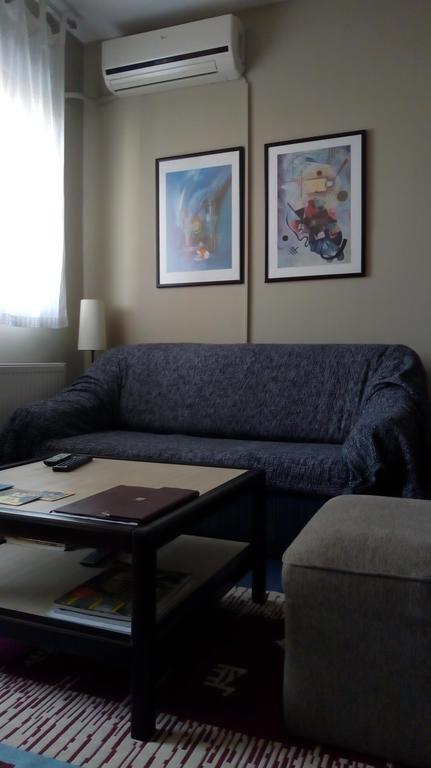 Naissa Apartment Ni Esterno foto